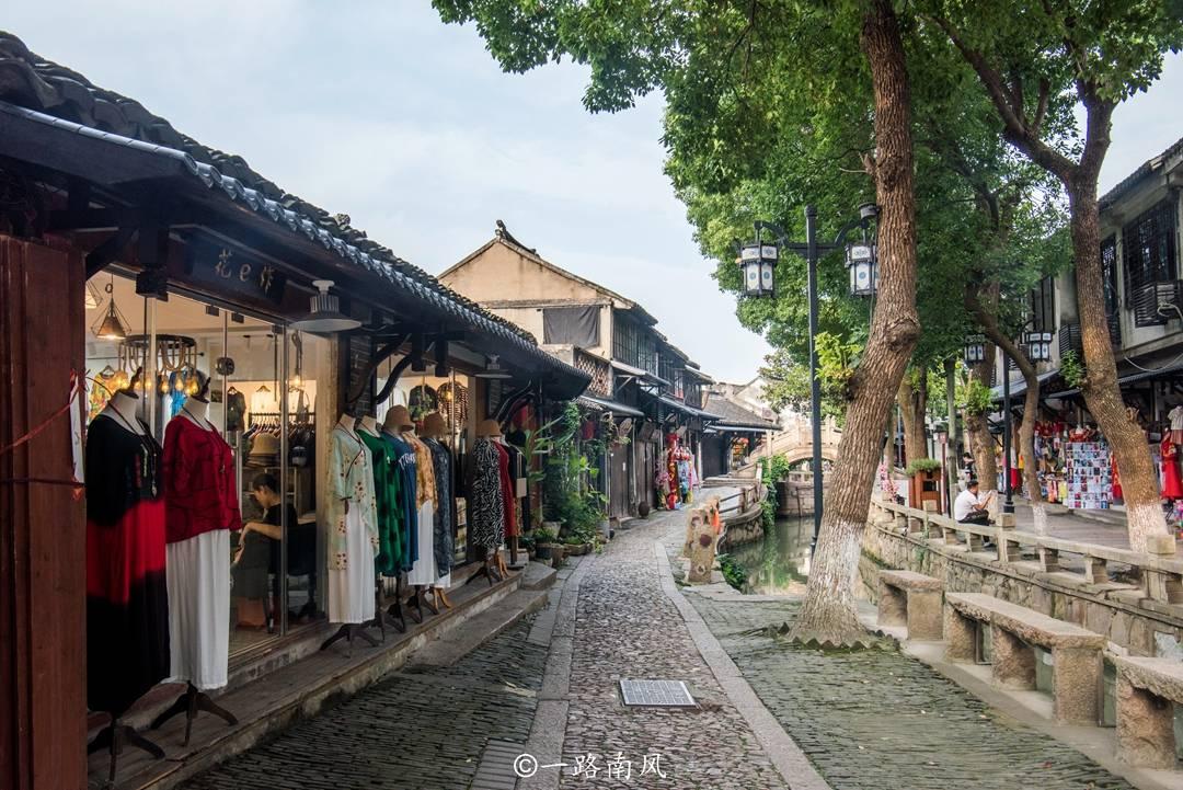 喜欢一个人需不需要理由?游戏画面